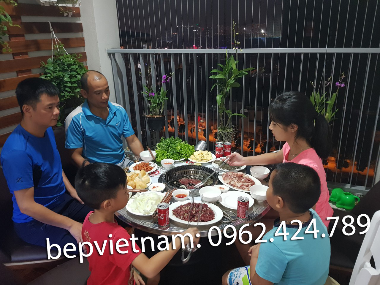 Trọn Bộ Lẩu Nướng Không Khói Cho Gia Đình